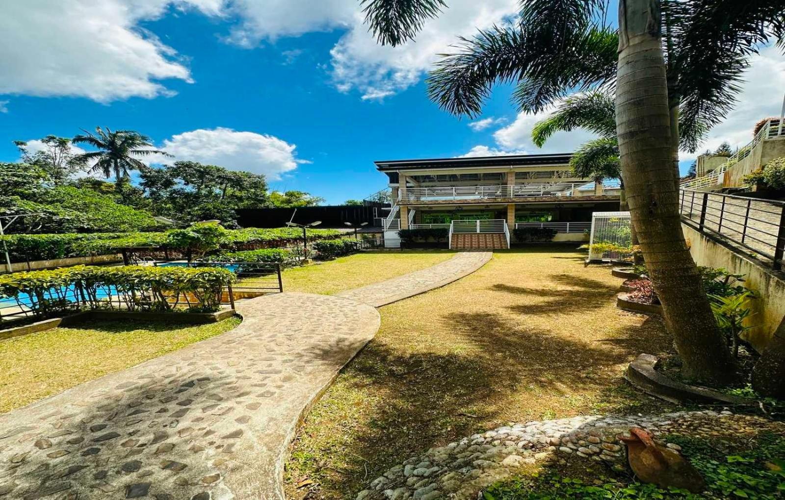 Oyo 1067 Villa Sofia At Silang Tagaytay City Extérieur photo